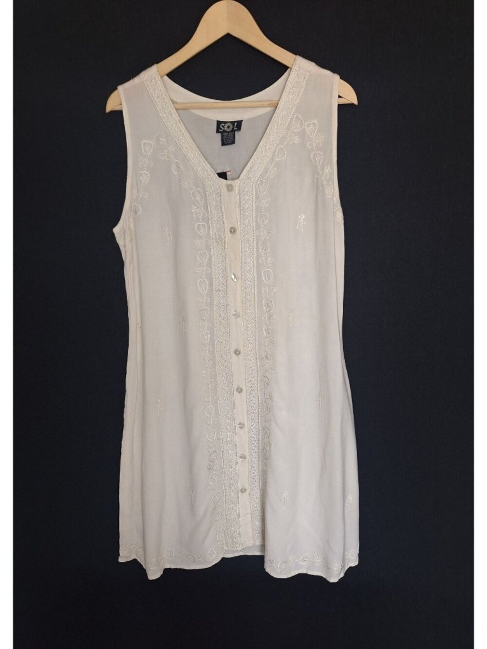 NWT SOL Embroidered Bohemian Button Front Dress Size L Lightweight Cottage Prepp